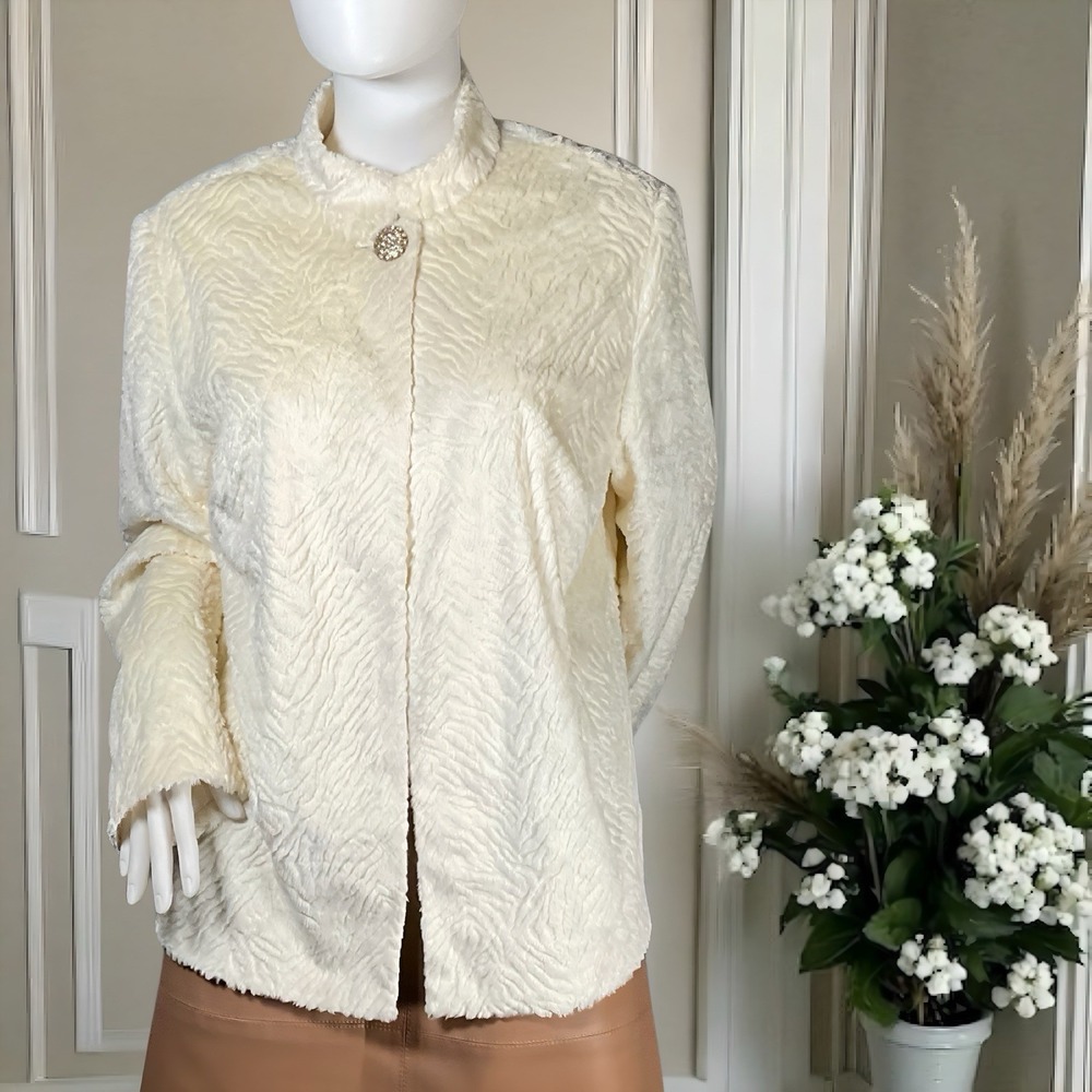 Laura Ashley Women's Ivory Textured Dress Coat Long Sleeve Elegant Formal Jacket